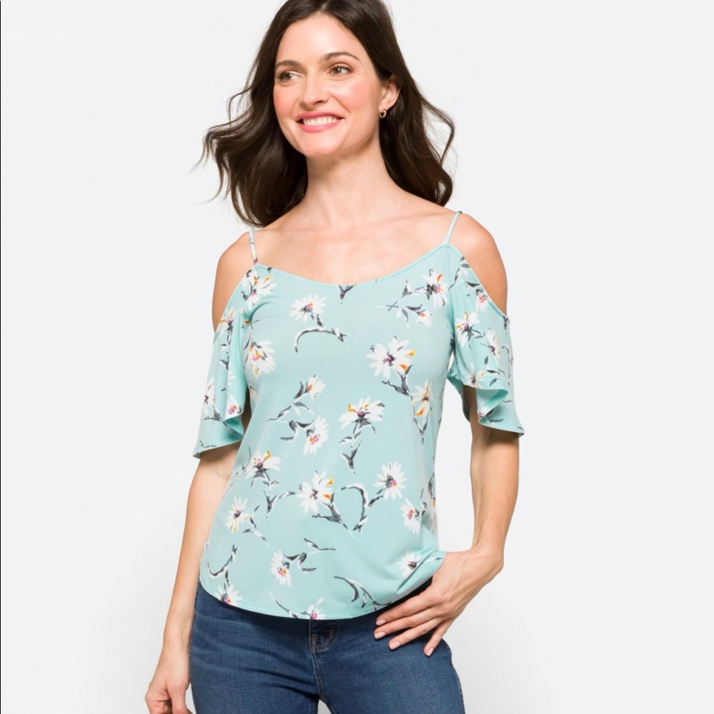 Kaileigh cold shoulder knit top